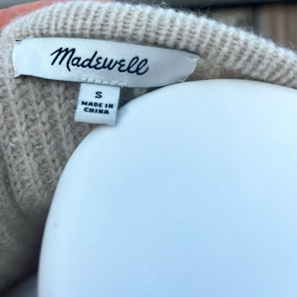 Madewell Oatmeal Colored V-Neck Cotton Sweater with Cuffed Sleeves - Picture 3 of 4